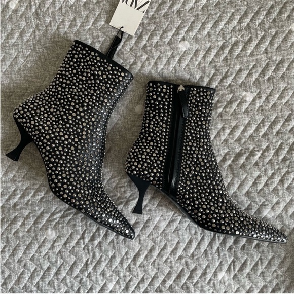 ZARA STUDDED HIGH HEEL ANKLE BOOTS size 6.5 - Picture 3 of 13